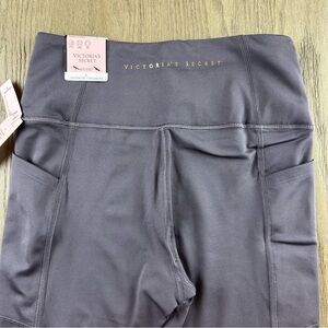 Size 2 Victoria's Secret Studio 7/8 Leggings 24 Inseam Slate Purple NWT